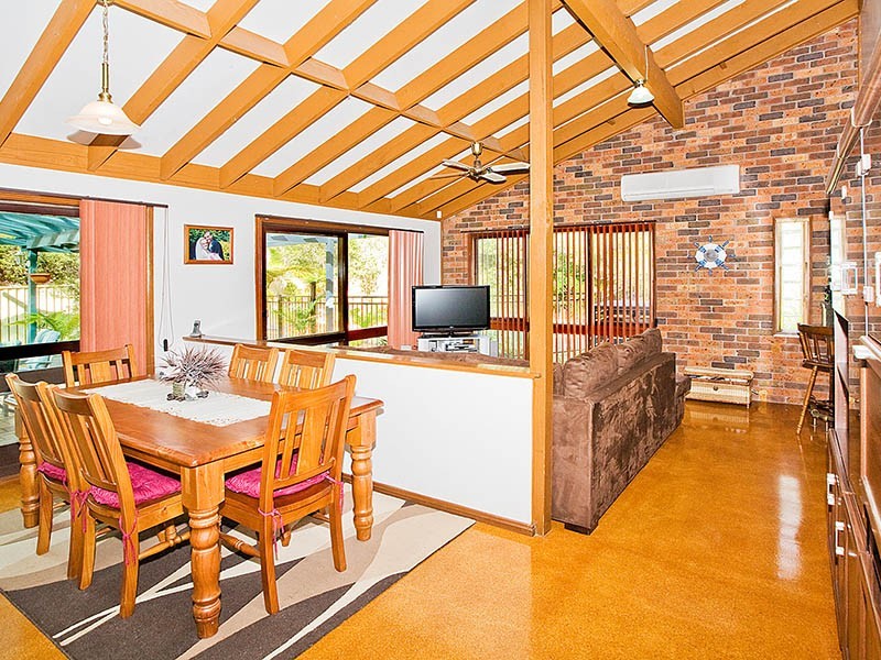 2 Falmar Place, Woronora Heights NSW 2233