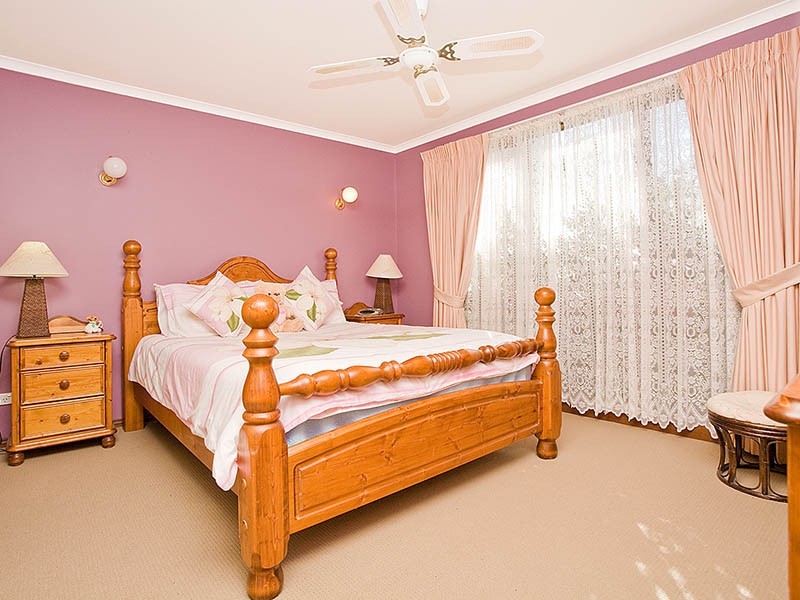 2 Falmar Place, Woronora Heights NSW 2233