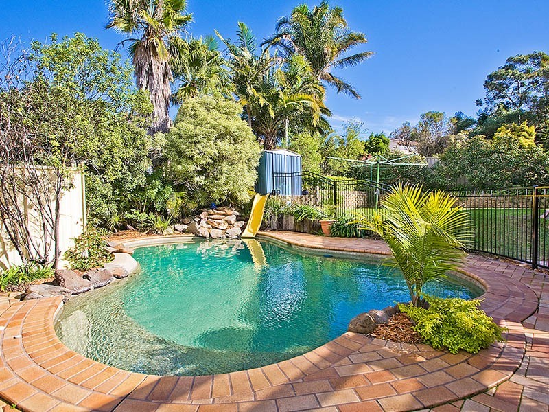 2 Falmar Place, Woronora Heights NSW 2233