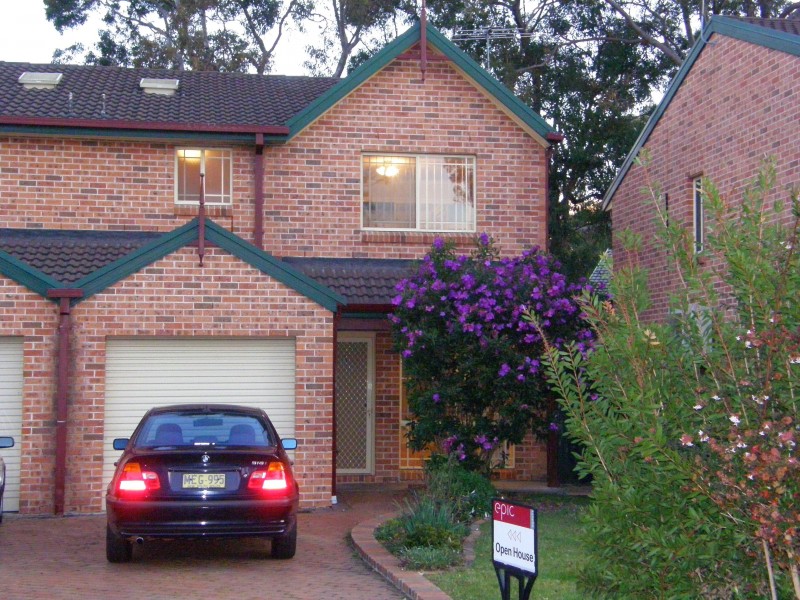 23/11 Owen Jones Row, Menai NSW 2234