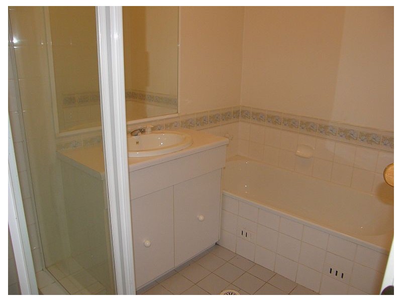 23/11 Owen Jones Row, Menai NSW 2234