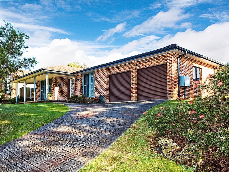 60 Albatross Circuit, Woronora Heights NSW 2233