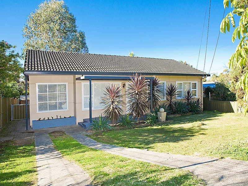 17 Glenview Place, Engadine NSW 2233