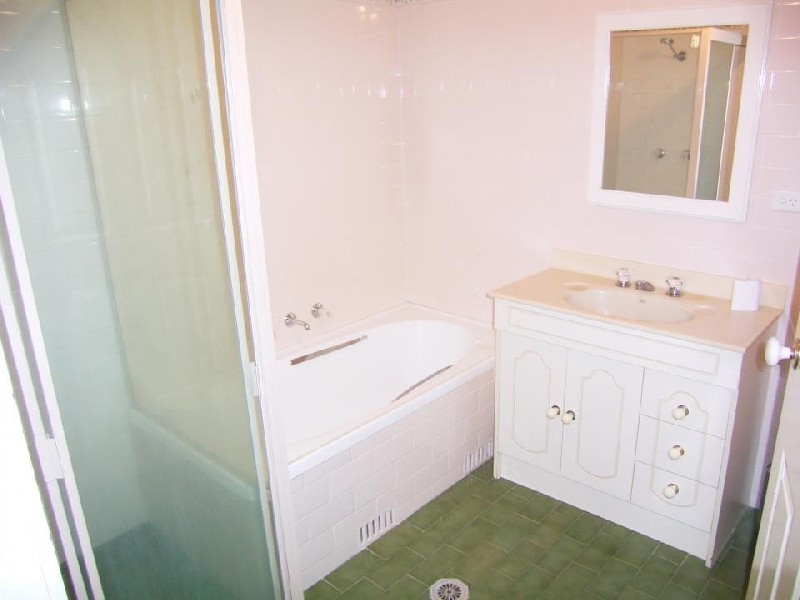 Allison Road, Cronulla NSW 2230
