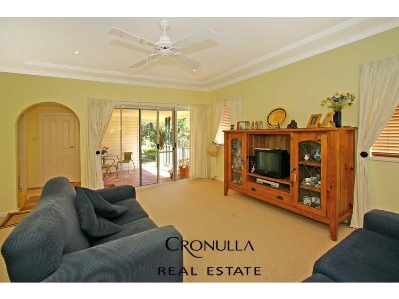 40 Arcadia Avenue, Gymea Bay NSW 2227