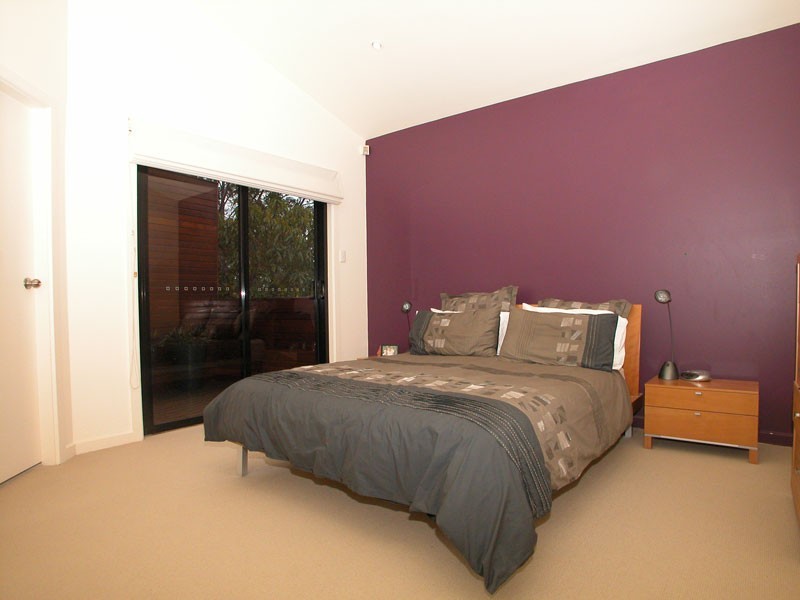 33 Van Buren Ave, Bonnet Bay NSW 2226