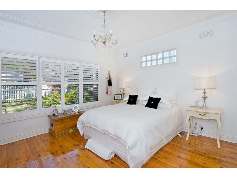 1 Laguna Street, Caringbah NSW 2229