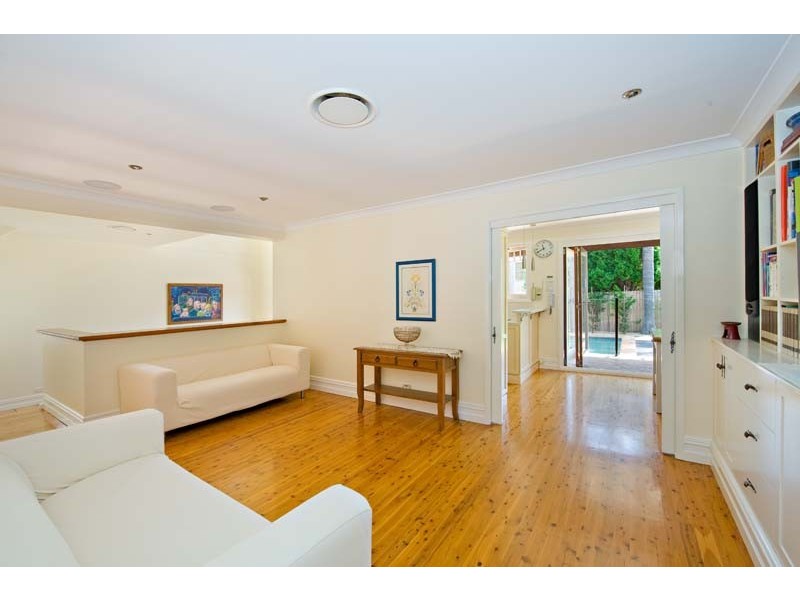 7 Onslow Place, Sylvania NSW 2224