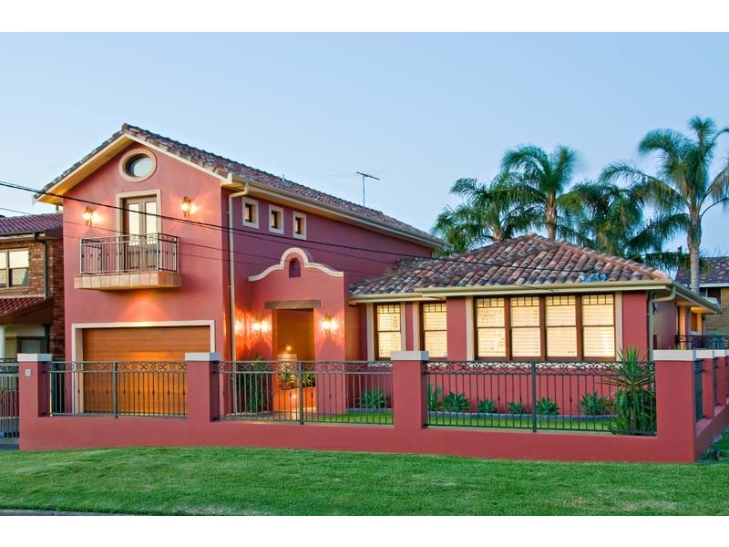 7 Onslow Place, Sylvania NSW 2224