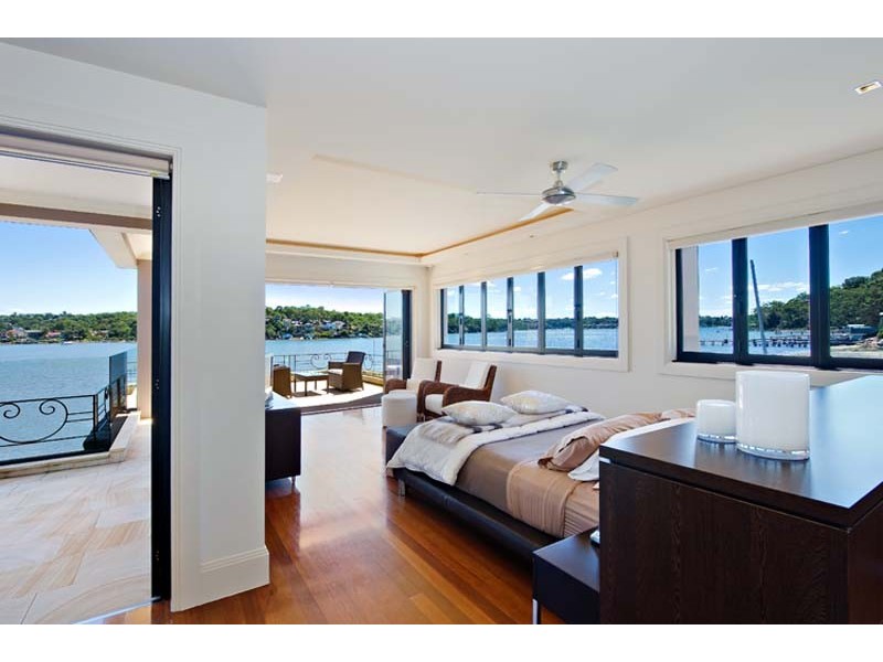 107 Kangaroo Point Road, Kangaroo Point NSW 2224