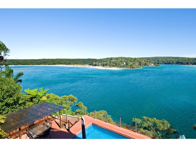 4 Loch Lomond Crescent, Burraneer NSW 2230