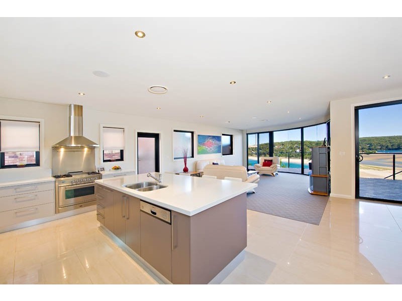 4 Loch Lomond Crescent, Burraneer NSW 2230