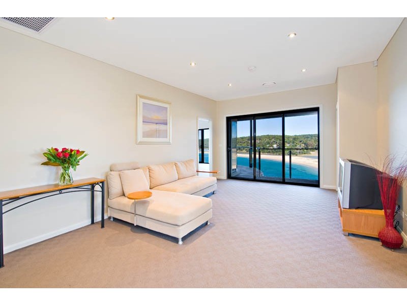 4 Loch Lomond Crescent, Burraneer NSW 2230