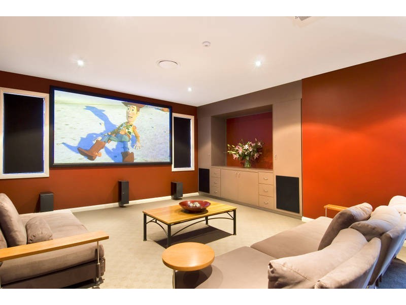 4 Loch Lomond Crescent, Burraneer NSW 2230