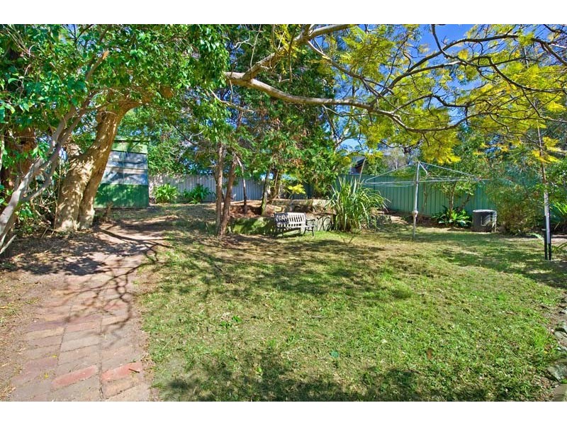3 Benwerrin Ave, Carss Park NSW 2221