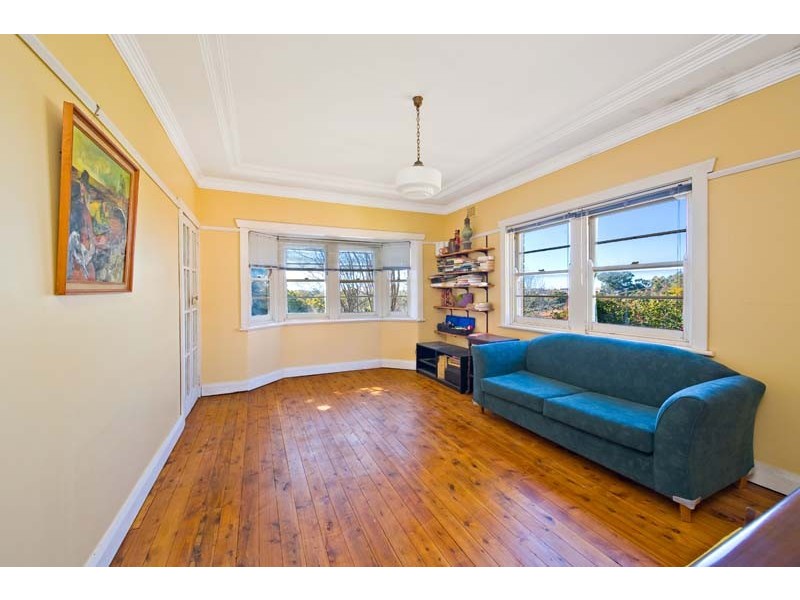 3 Benwerrin Ave, Carss Park NSW 2221