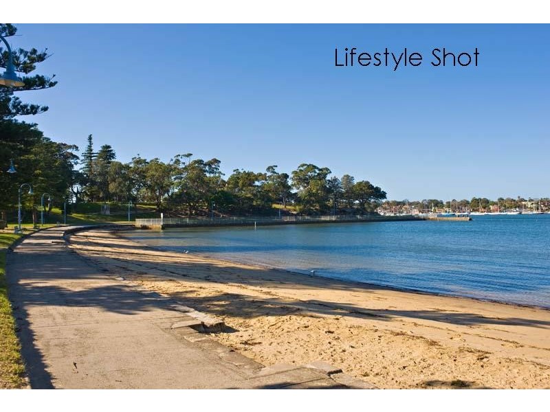 3 Benwerrin Ave, Carss Park NSW 2221