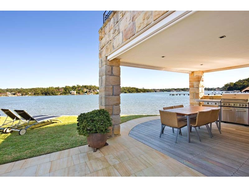 107 Kangaroo Point Road, Kangaroo Point NSW 2224