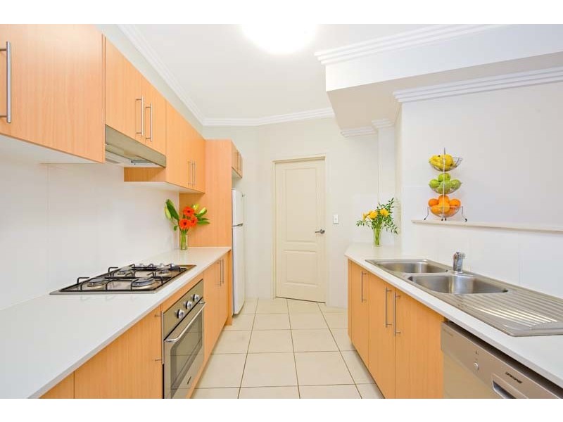 40/18-22 Gray St, Sutherland NSW 2232