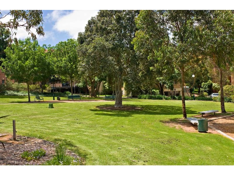 40/18-22 Gray St, Sutherland NSW 2232