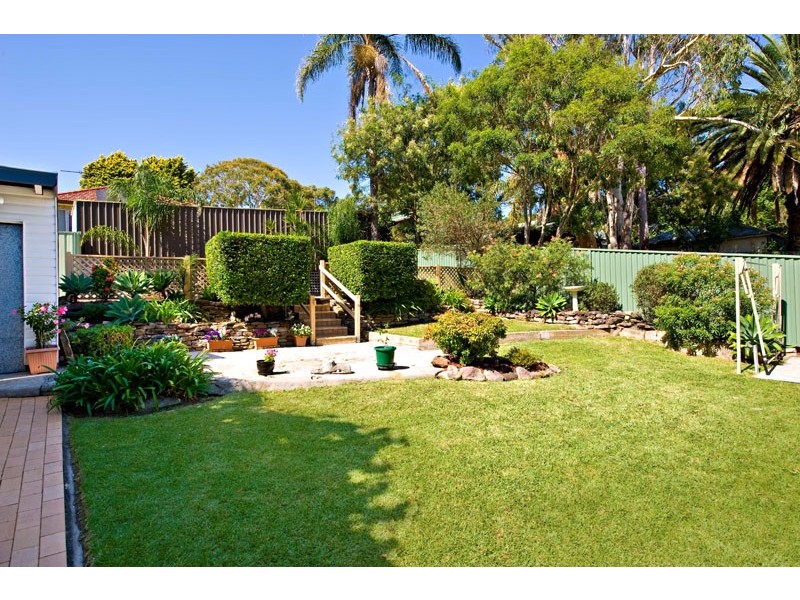2 Laguna Street, Caringbah South NSW 2229