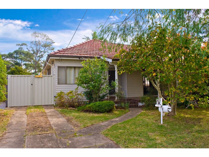 25 Girraween Avenue, Como NSW 2226