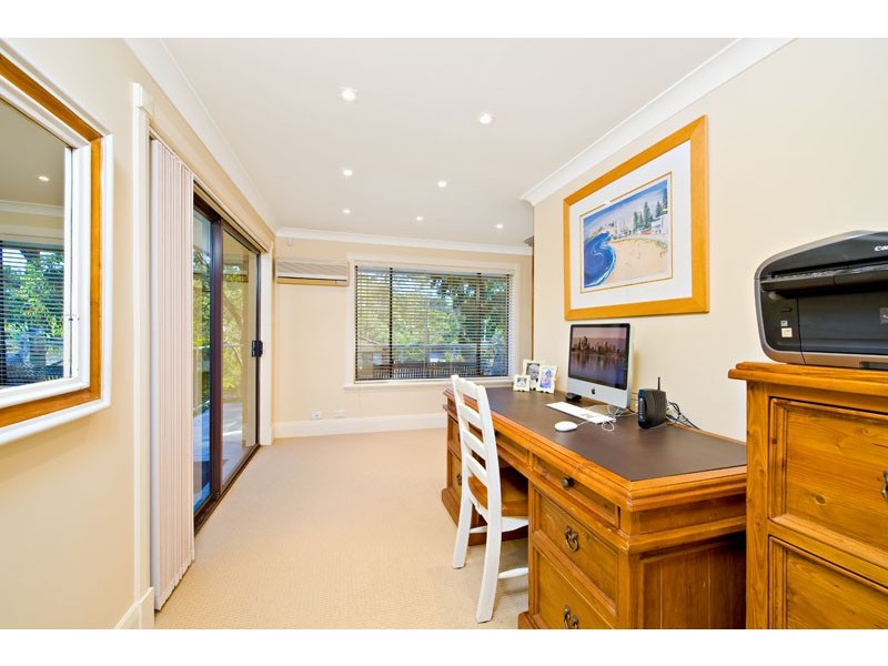 17 Van Buren Circuit, Bonnet Bay NSW 2226