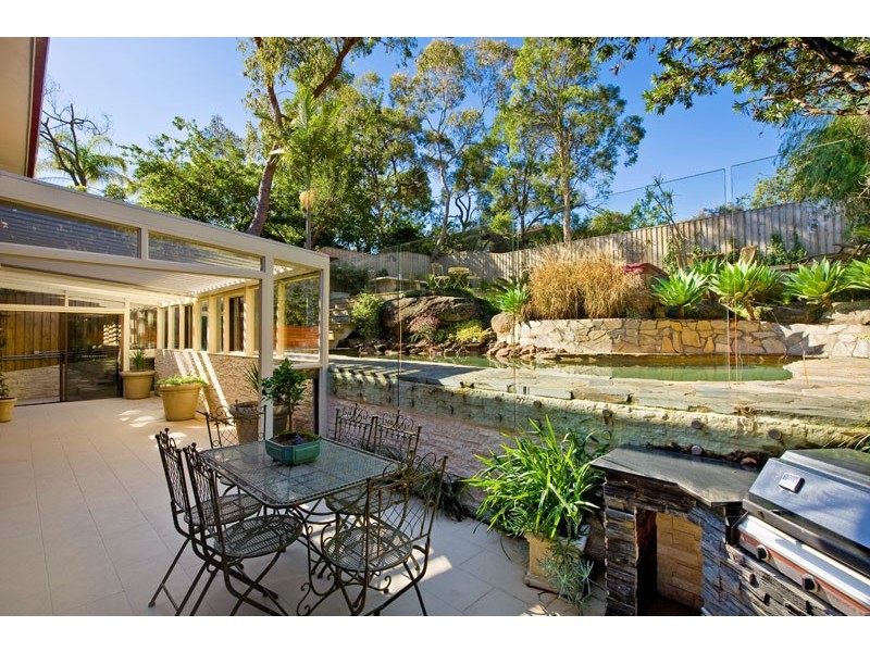 17 Van Buren Circuit, Bonnet Bay NSW 2226