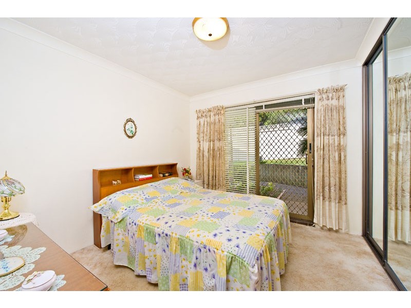 2/2-6 Jacaranda Rd, Caringbah NSW 2229