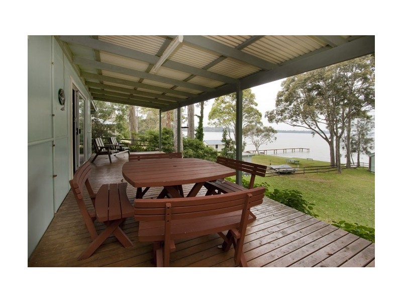 84 Loralyn Avenue, St Georges Basin NSW 2540