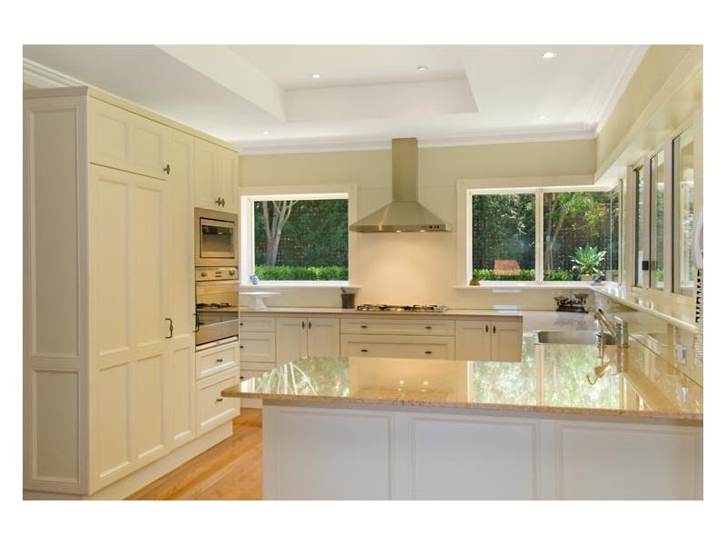 5 Irwine Rd, Caringbah South NSW 2229