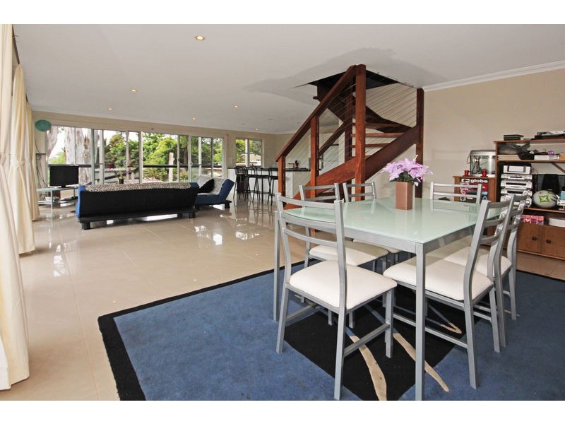 16 Ilett Street, Mollymook NSW 2539
