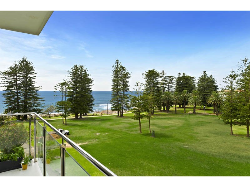 303/21 Coast Ave, Cronulla NSW 2230