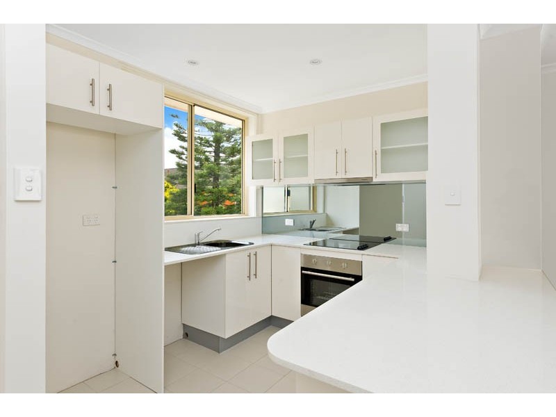 8/17 Arthur Ave, Cronulla NSW 2230