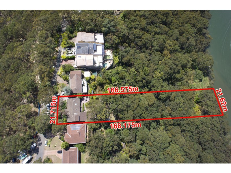 35 Sproule Rd, Illawong NSW 2234