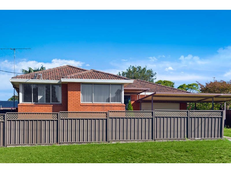 2 Stuart St, Helensburgh NSW 2508