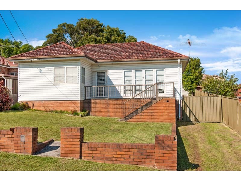 16 Targo Rd, Beverley Park NSW 2217