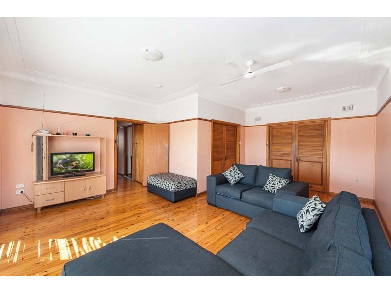 16 Targo Rd, Beverley Park NSW 2217