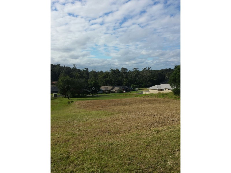 23 Springfield Drive, Mollymook NSW 2539