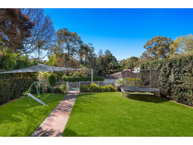 5 Cook St, Caringbah South NSW 2229