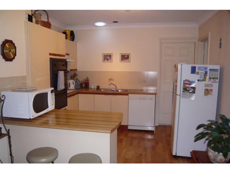 2/96 Kingsway, Woolooware NSW 2230