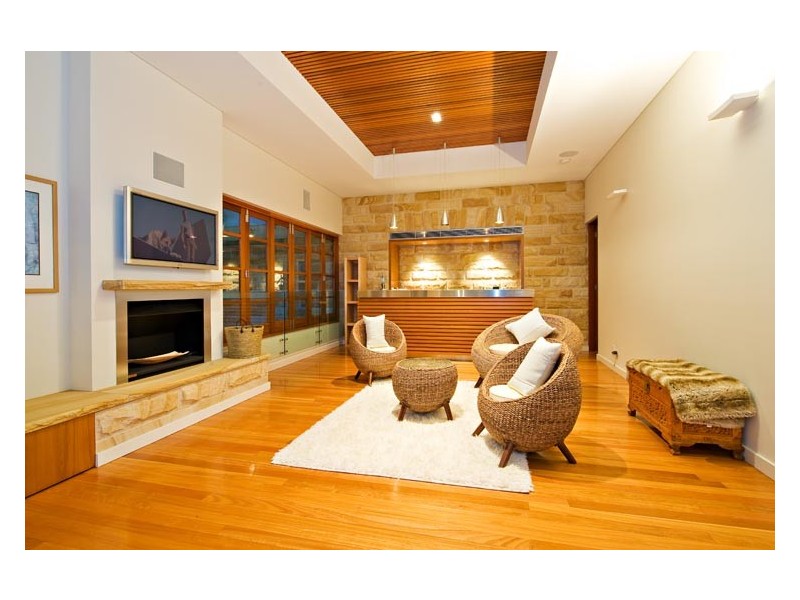 6 Darook Park Rd, Cronulla NSW 2230