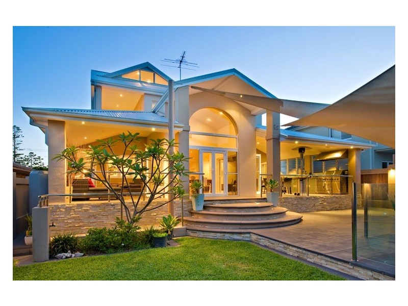 1 Gardenia St, Cronulla NSW 2230