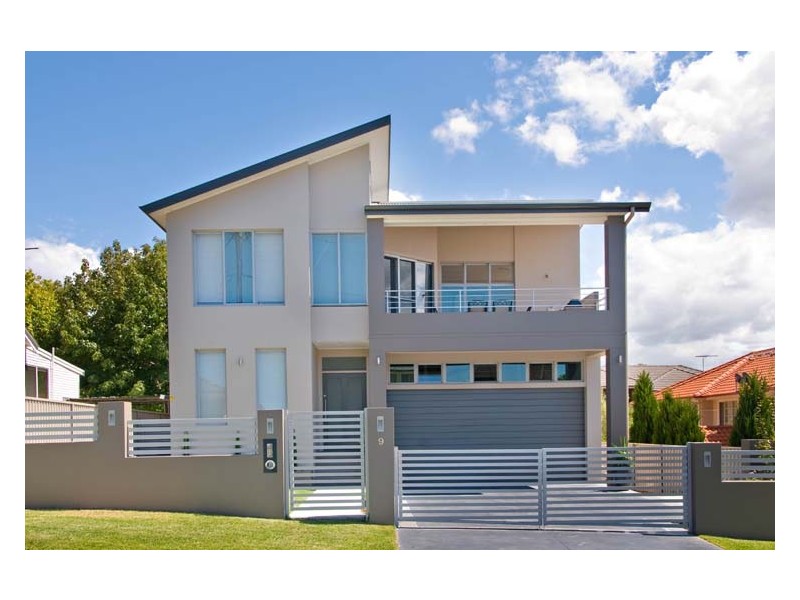 9 Seaview Street, Cronulla NSW 2230