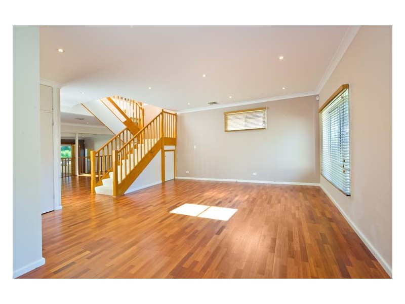 27 Laguna Street, Caringbah NSW 2229