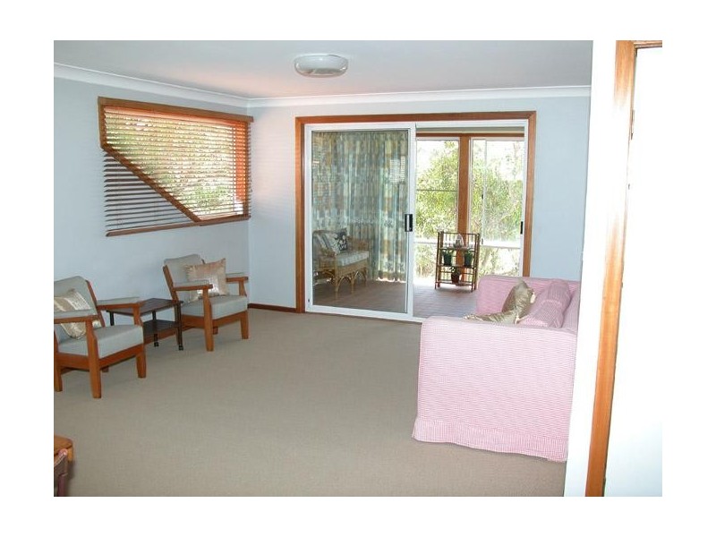 Como Parade, Como NSW 2226