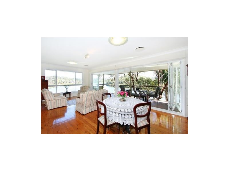 Bonnet Avenue, Como NSW 2226