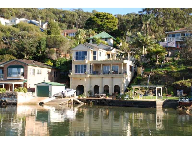 30 Bruce Avenue, Caringbah NSW 2229