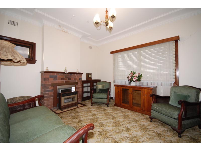 19 Ocean View Street, Woolooware NSW 2230