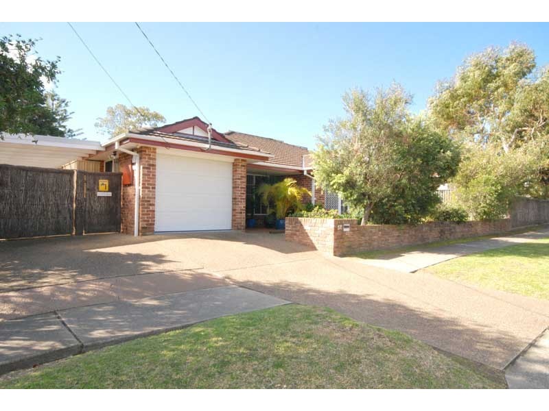 51 Sturt Road, Woolooware NSW 2230